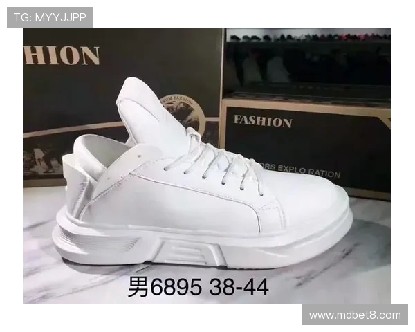 如何购买足球鞋底尾货并获得最佳性价比技巧解析